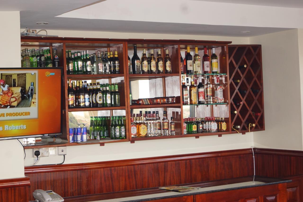 Hotel OK Kampala Buitenkant foto