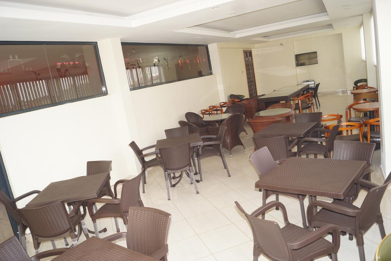 Hotel OK Kampala Buitenkant foto