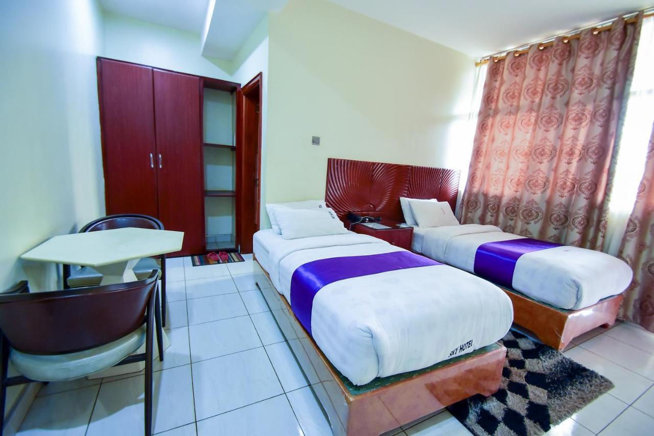 Hotel OK Kampala Buitenkant foto