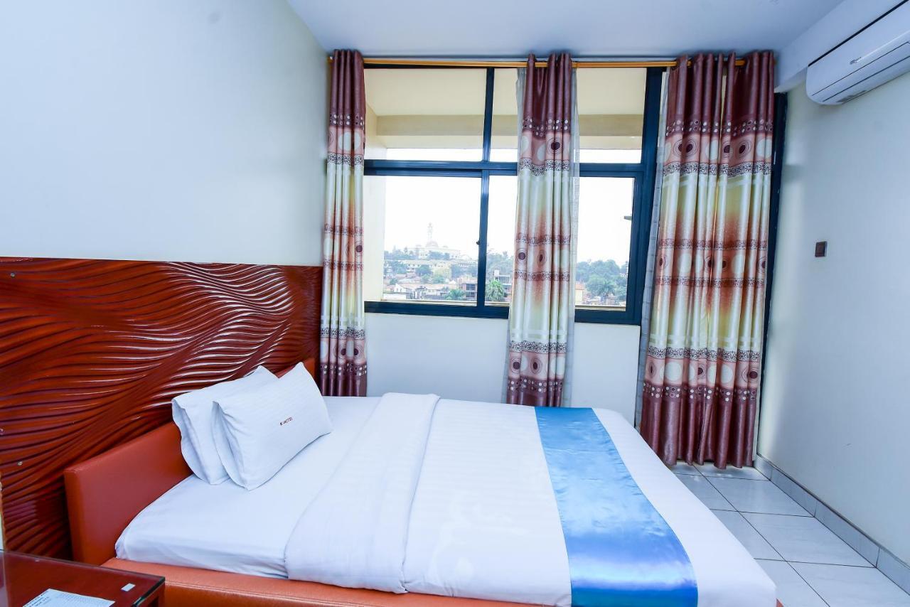 Hotel OK Kampala Buitenkant foto